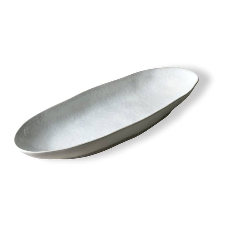 Cozina White Coupe Tray for wholesale by Carmel Ceramica