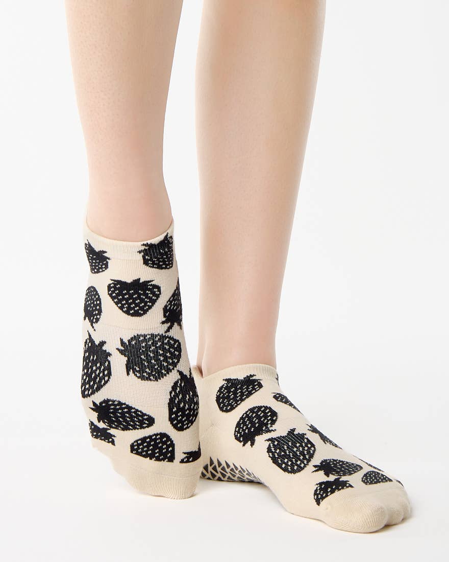 Pointe Studio - Vente Chaussettes – femme - Chaussettes antidérapantes pour femmes intégrales Berry Grip en mélange de coton pour Pilates et barre0