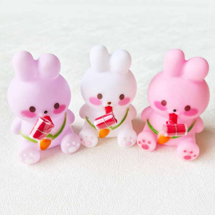 Jouet à presser mignon lapin langue enroulée pour la vente par Funteze