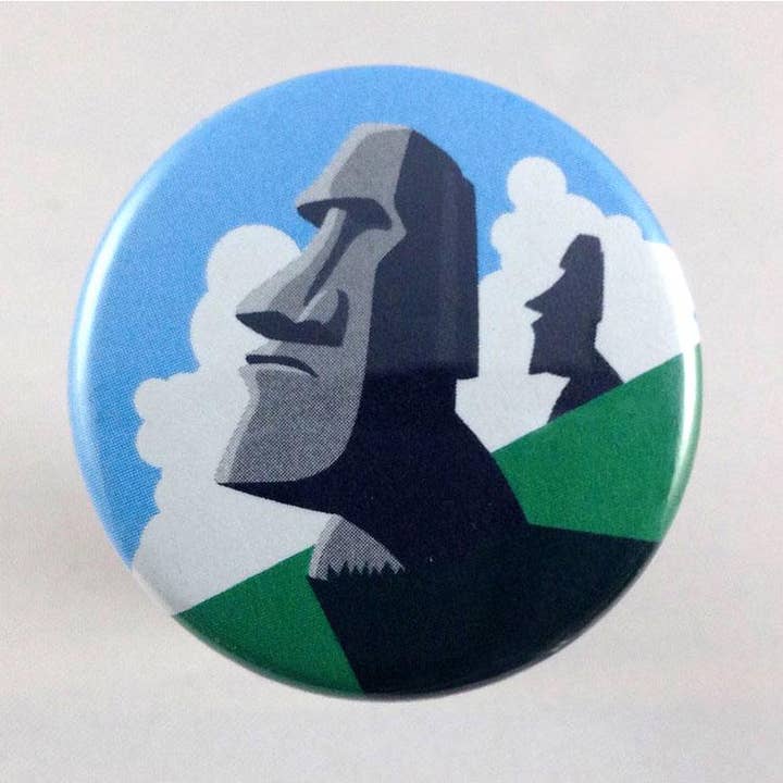 Bouton à broche Moai de l'île de Pâques pour la vente par Monsterologist