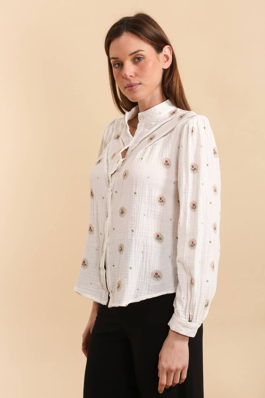MOOYA - Wholesale Button Down Shirt - Women's - Bohemian cotton gauze floral shirt SJ0011