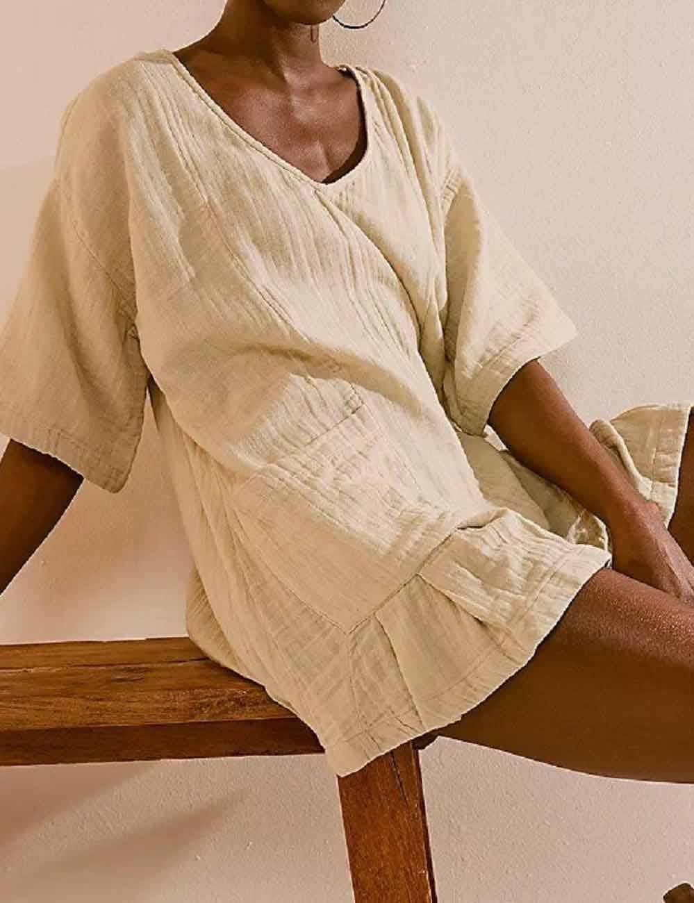 Sweetkama - Wholesale Romper - Women's - Flouncy Shapeless V-Neck Draped Sleeves Romper SKJ18118