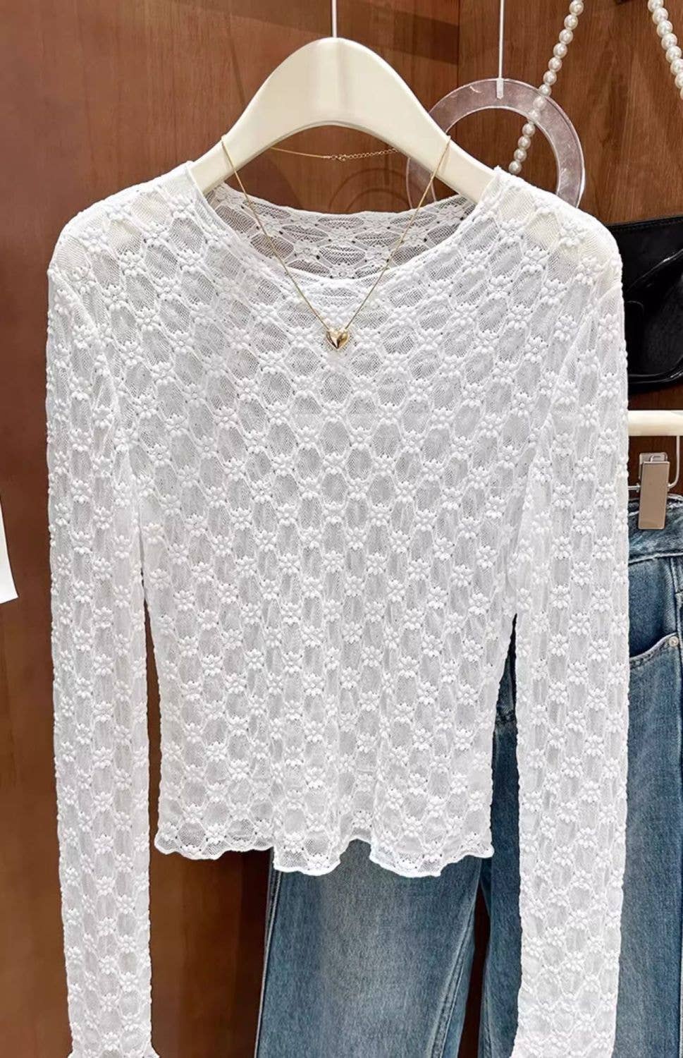 Rosa Clothing - Wholesale T-Shirt - Women's - Sheer Mesh Diamond Floral Lace Layering Fitted Crew Top3