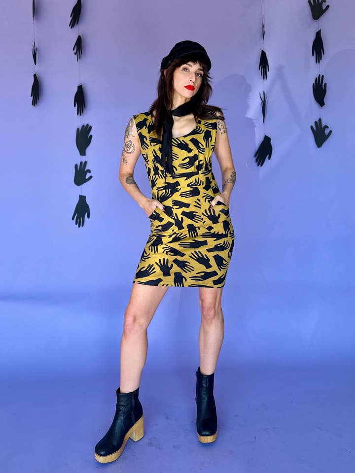 Penelope Hands for wholesale by Nooworks