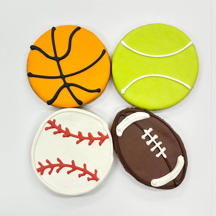 Lucky Biscuit Pet Bakery - Wholesale Pet Treats - Dog - Sports Ball Buffet Cookies
