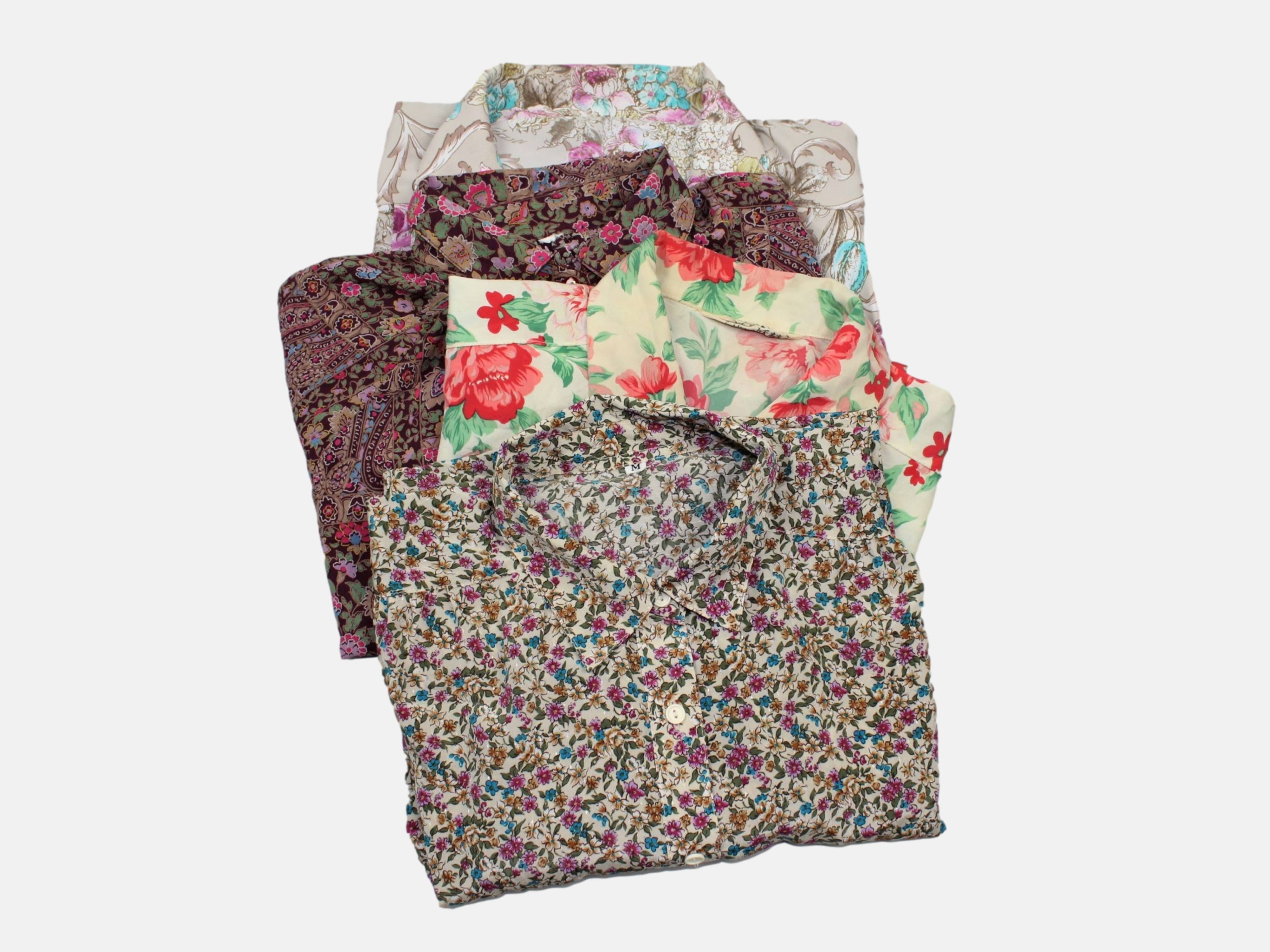 Sun's Out! - Wholesale Button Down Shirt - Women's - Reworked Vintage Short-Sleeve Button Up Blouse - Cropped3