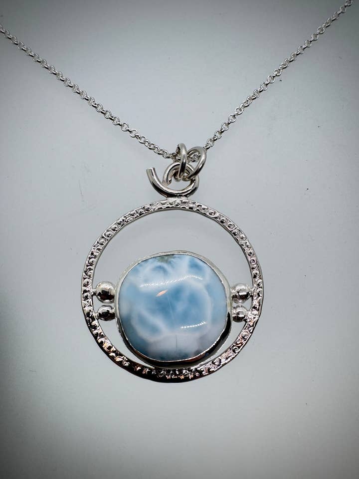 Colar Pingente Halo Sterling e Laramar por atacado de Morgan McGeehan Designs