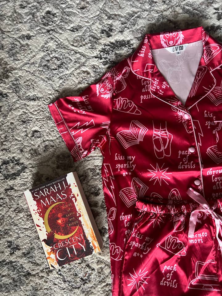 Liv Co - Wholesale Sleepwear Set - Women's - Starborn Heir Satin Pants Pajama Set3