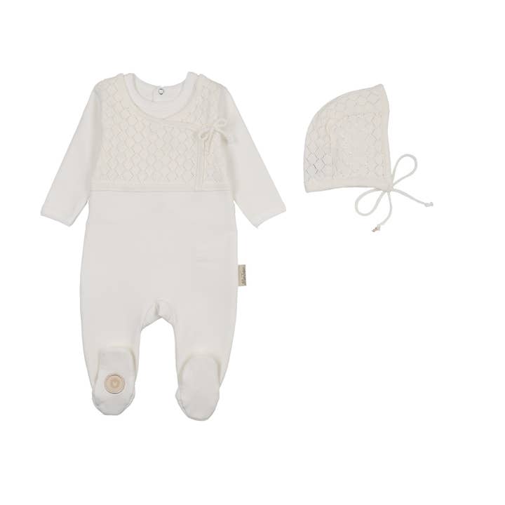 Ensemble cache-cœur pointelle : grenouillère et bonnet pour la vente par Mon Tresor Bebe