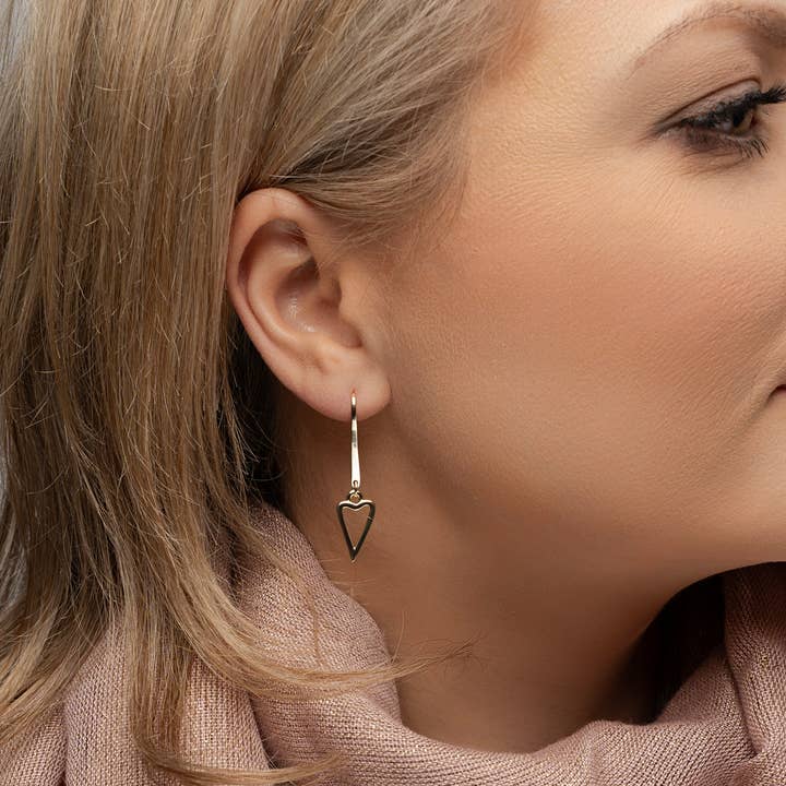 Ny!!!! Sølv hule hjerte øreringe for engroshandel hos Miss Dee