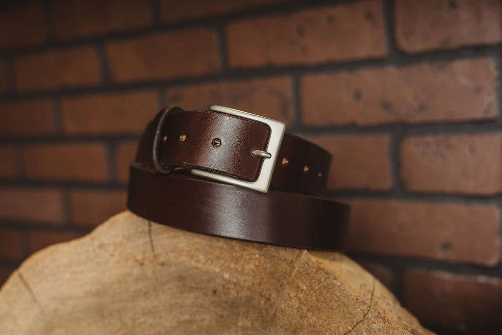 Hooks Crafted Leather Co. - Wholesale Belt - Unisex - Havana Brown Bridle Belt0