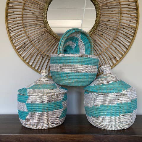 Gitzell FairTrade - Wholesale Basket - Lidded Basket, Assorted sweet grass, small3