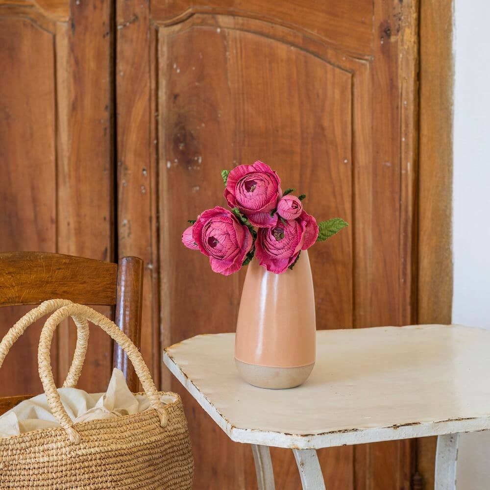 Flowrette - Wholesale Artificial Flowers - Pink queen on fuchsia paper2