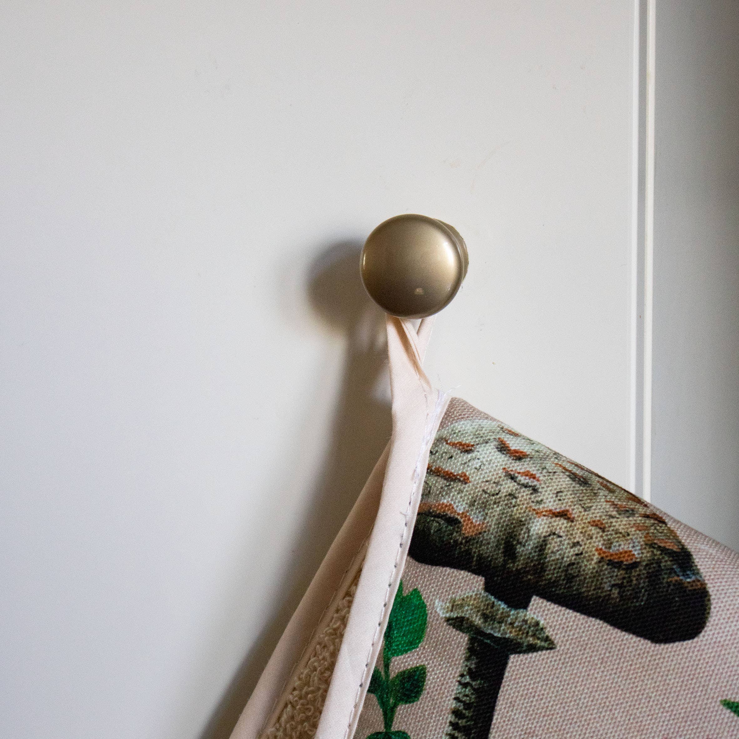 AMPellegrini Art & Design - Wholesale Oven Mitt/Pot Holder - Double oven gloves with mushroom pattern / Fungi pattern10