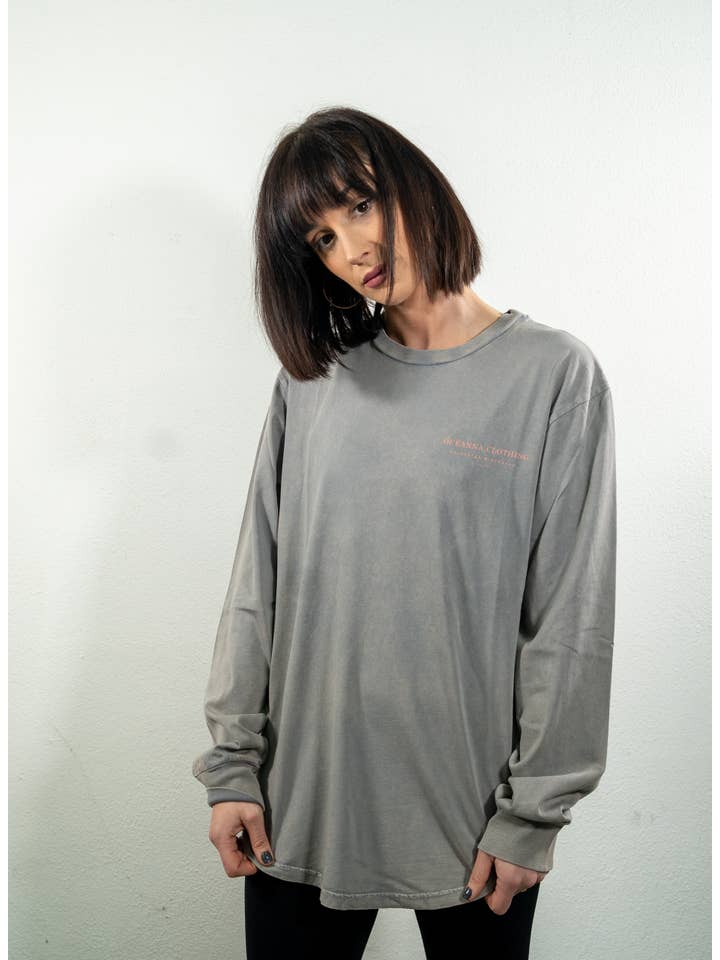 Oce Clothing - Wholesale Screen Printed T-Shirt - Women's - Long sleeve Cleopatra Shirt1