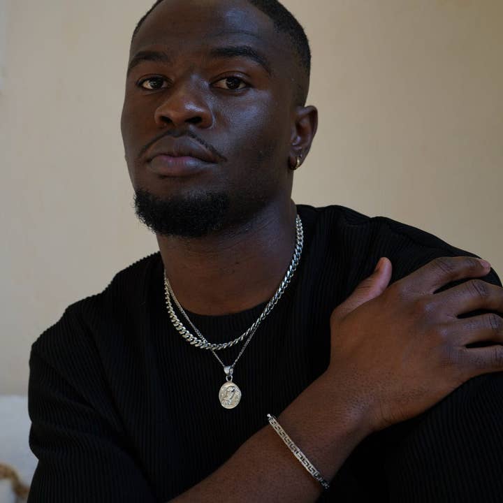 Pingente Aoe Ouro Branco por atacado de Avra Artifacts