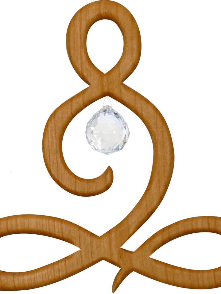 Boeddha raamdecoratie met regenboogkristal voor wholesale door Sternengasse GmbH