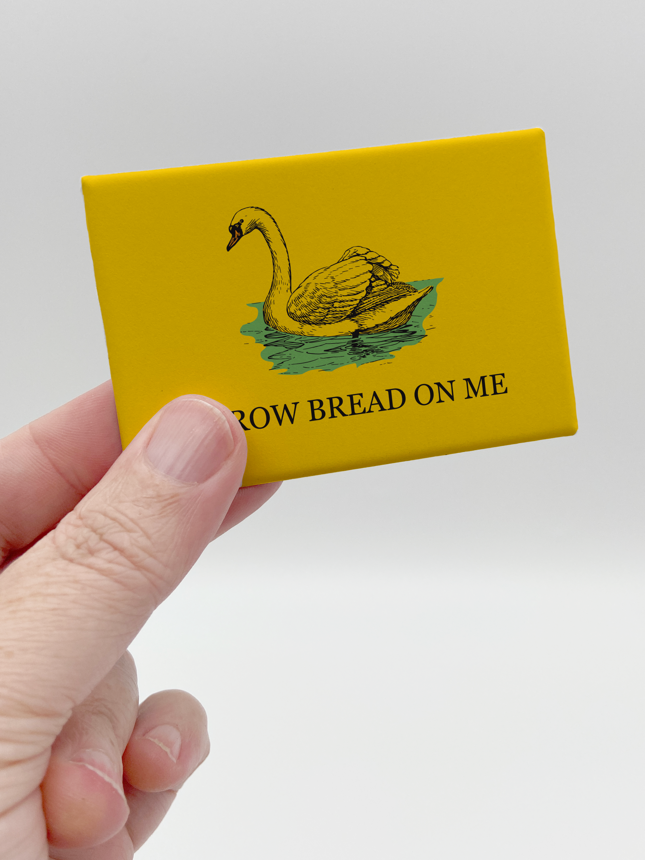 The Red Swan Shop - Wholesale Magnet - Souvenir Magnet - Throw Bread On Me2