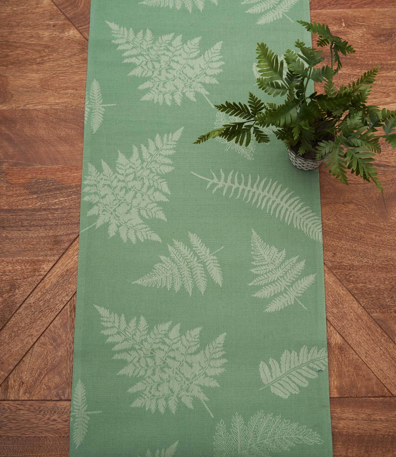 C&F Home - Wholesale Table Runner - Botanical Jacquard Green Table Runner1