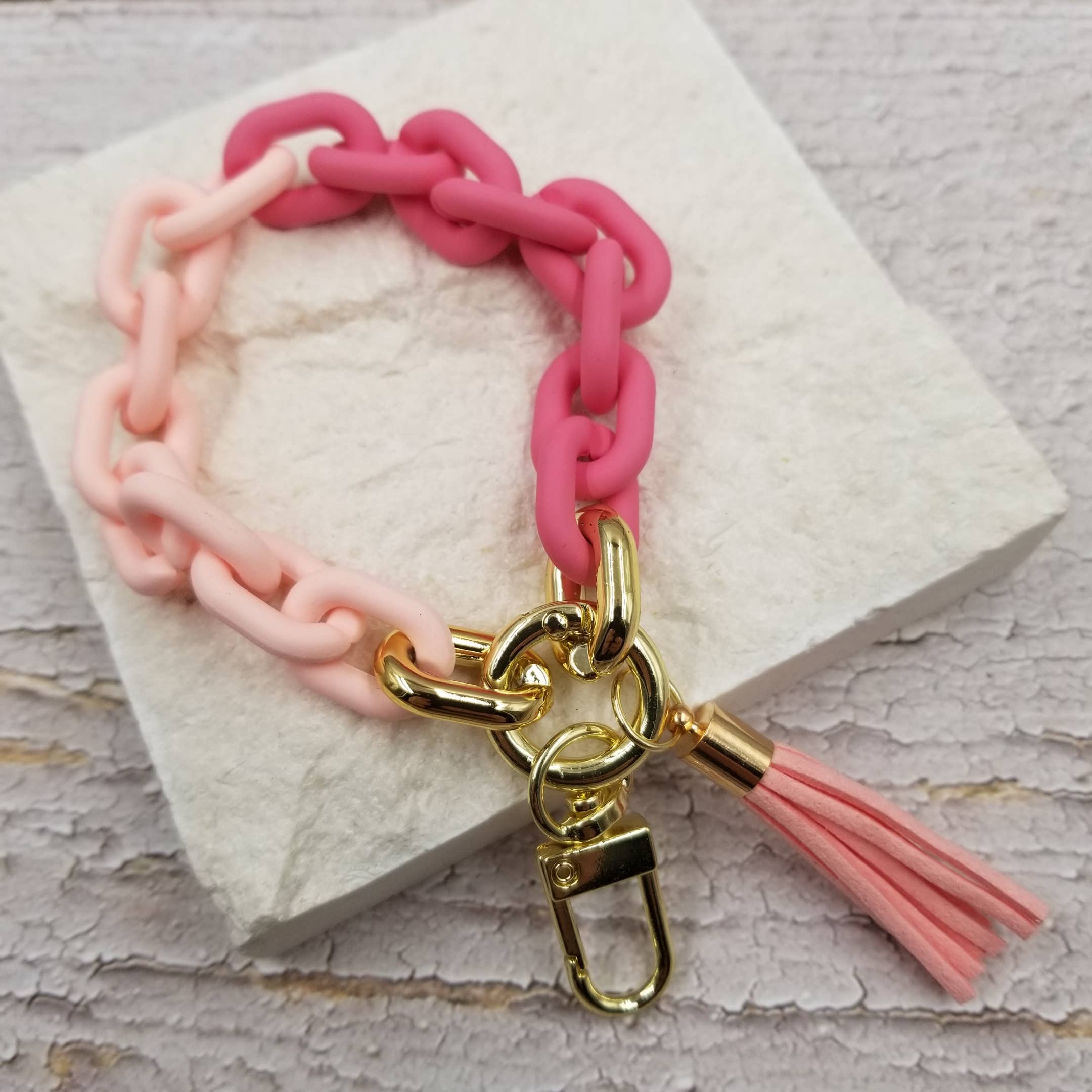 Treasure Wholesale - Wholesale Keychain Bracelet - Boho Bangle Keychain Acrylic Wristlet Key Ring5