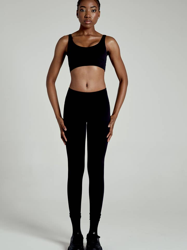 Base Leggings - Zwart voor wholesale door Season Lifestyle