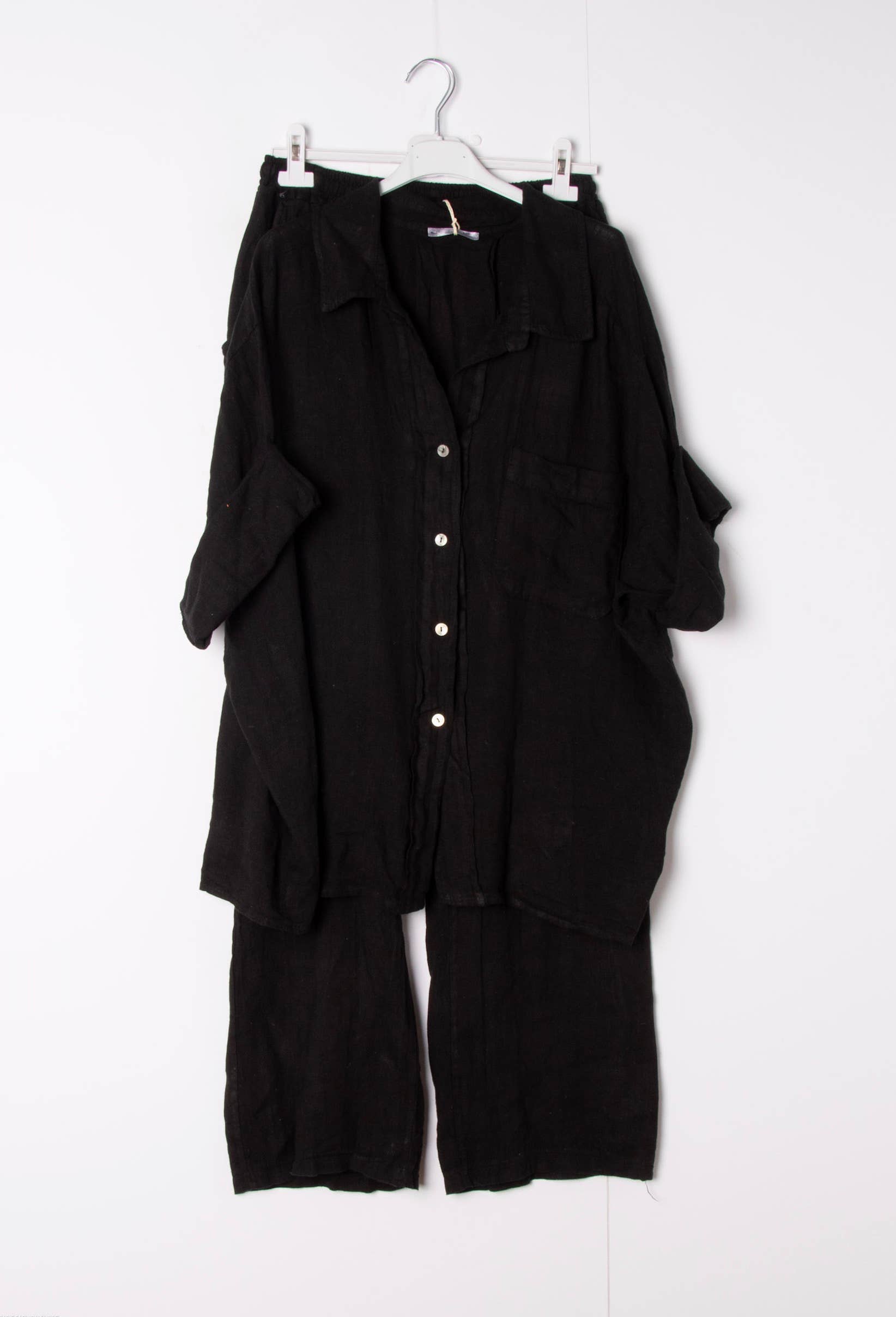 Happy look – Engroshandel Top- og buksesæt (IKKE Loungewear) - Dame – Linnedragt i to dele – Naturlig elegance & komfort13