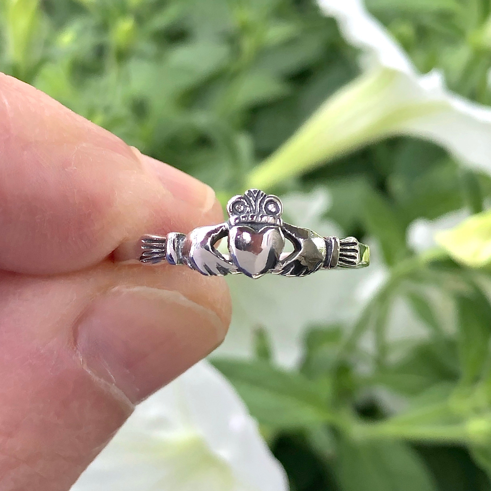Moonrise Jewelry - Wholesale Band/Stacked Ring - R-25 Medium Claddagh Ring4