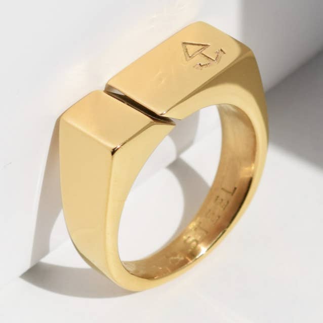 Ring DIVIDED for wholesale by ROCK & STEEL