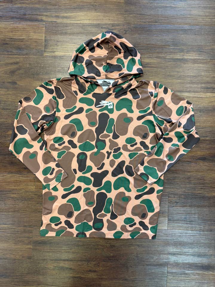 WEKND - Sweat à capuche de performance - Camouflage canard pour la vente par The Weknd Warrior Trade Co