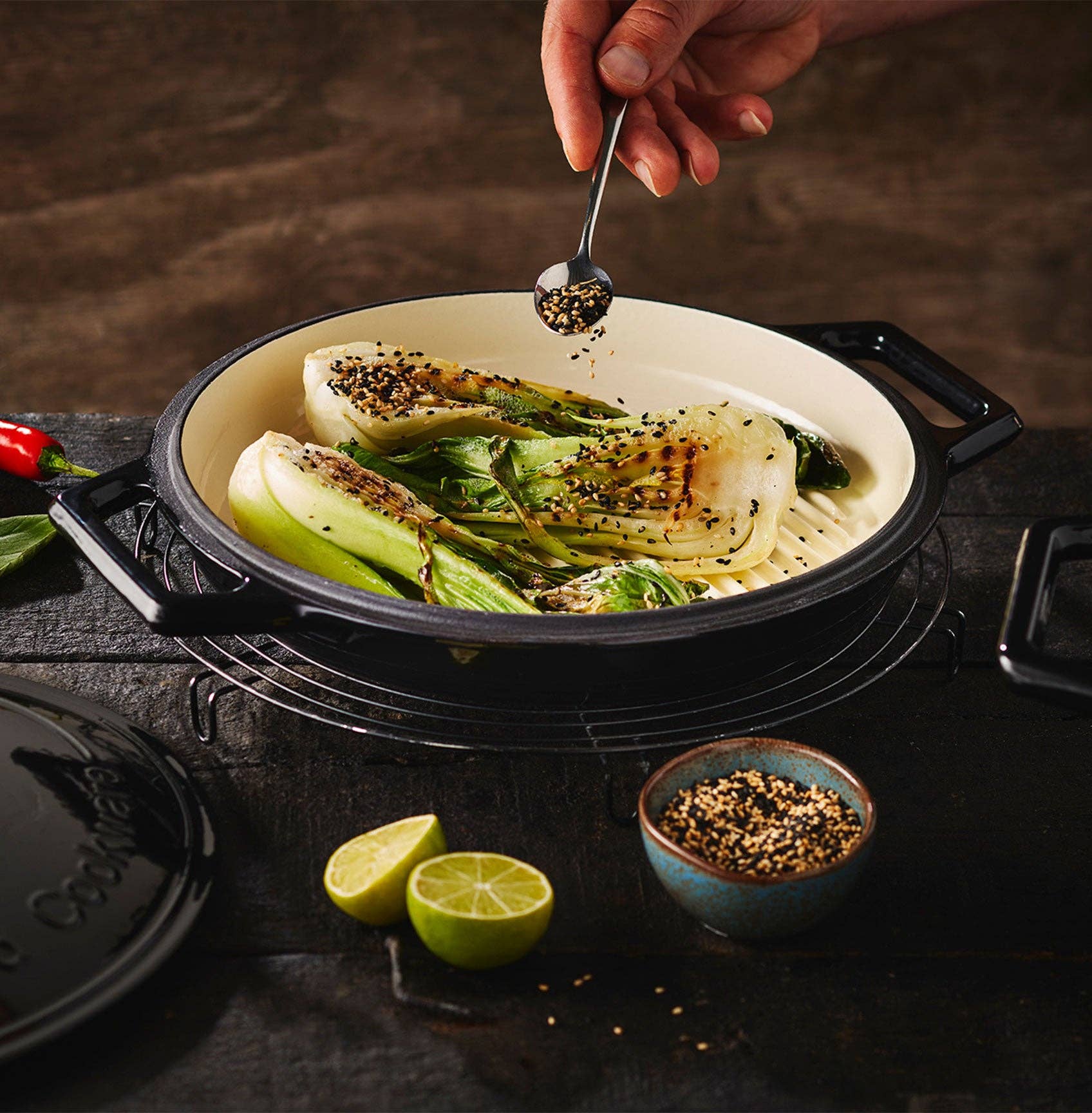 Crowd Company - Wholesale Cooking Pot - Black Dutch Oven |The Tasman Recycled Dutch Oven and Grill | Crowd Cookware4