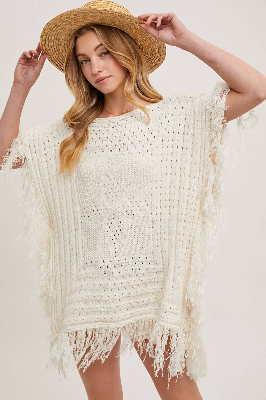 Bluivy - Vendita all'ingrosso Poncho - Donna - PONCHO WESTERN IN MAGLIA CON FRANGE