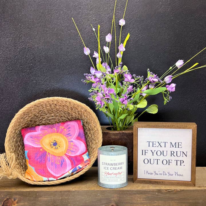 Driftless Studios - Wholesale Jar/Filled Candle - Strawberry Ice Cream Farmhouse Candles - Summer Candle1