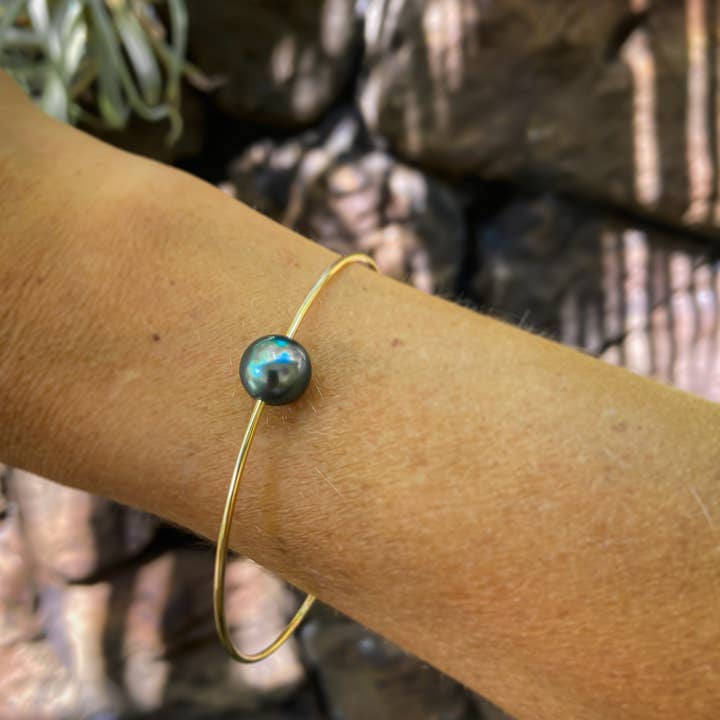 Leighton Lam Designs - Wholesale Bangle Bracelet - Tahitian Pearl Bangle