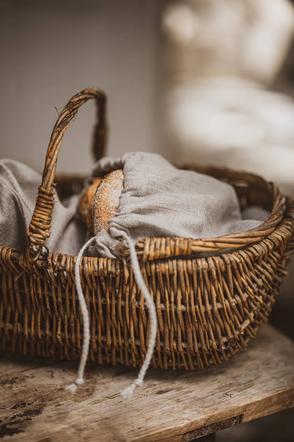 Linen Bread Bag With Drawstrings, Sustainable Storage Bags for wholesale on Faire2