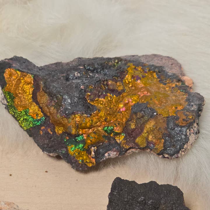 Aquamarine Daydream Wholesale - Wholesale Spiritual Stone/Crystal - Iridescent Turgite 4pc ~ Bulk Mineral Specimens ~ Crystals3