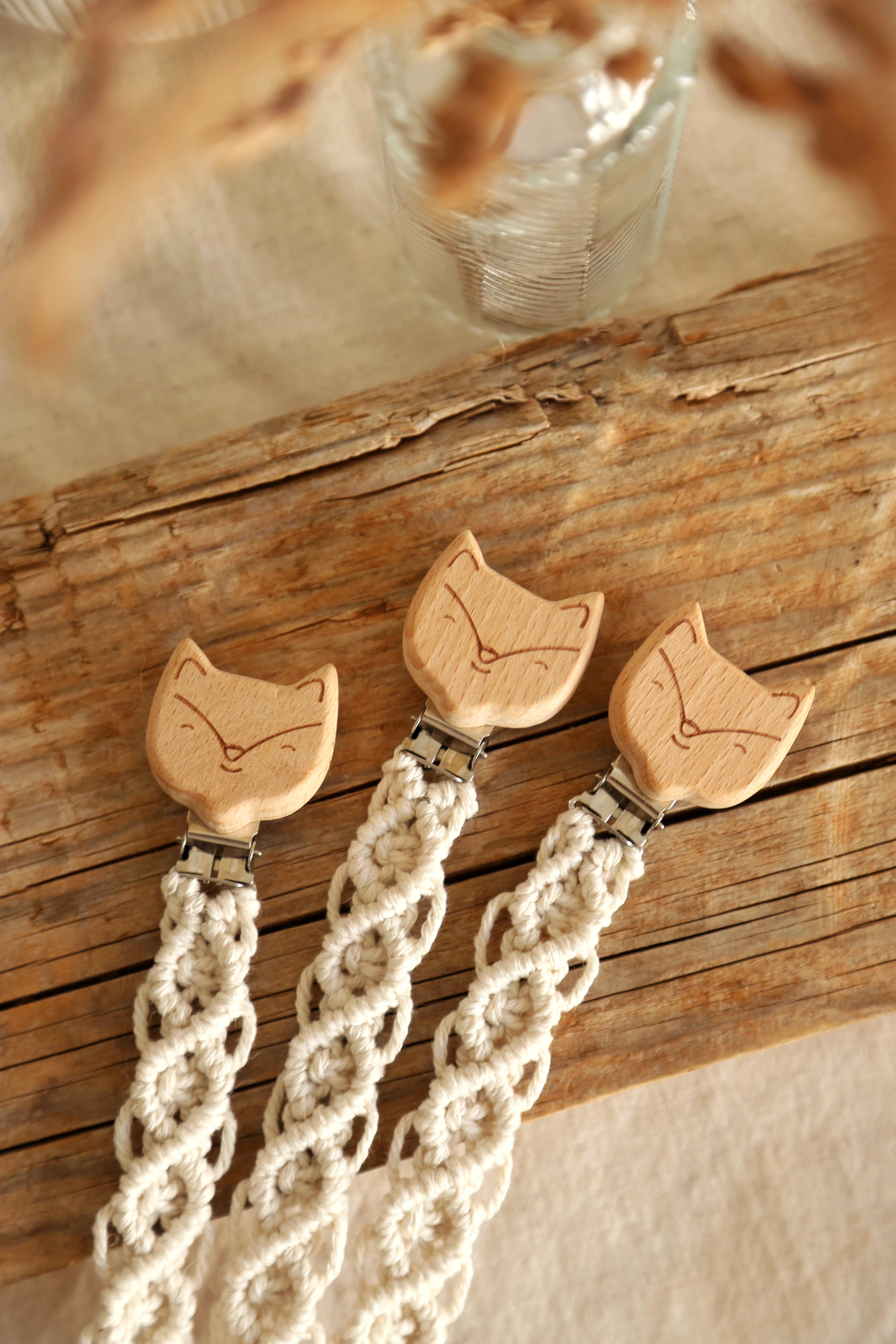 The Frenchie Knot - Wholesale Pacifier Clip - Baby - Pacifier clip fox1