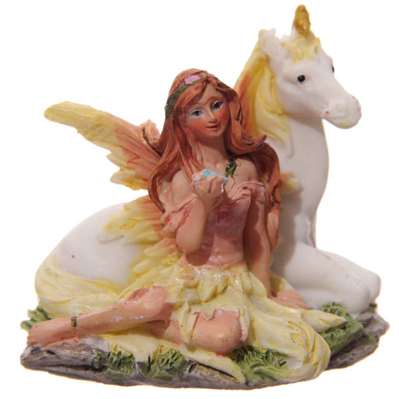 Puckator Ltd - Wholesale Ornament - Fairy & Unicorn World Figures1