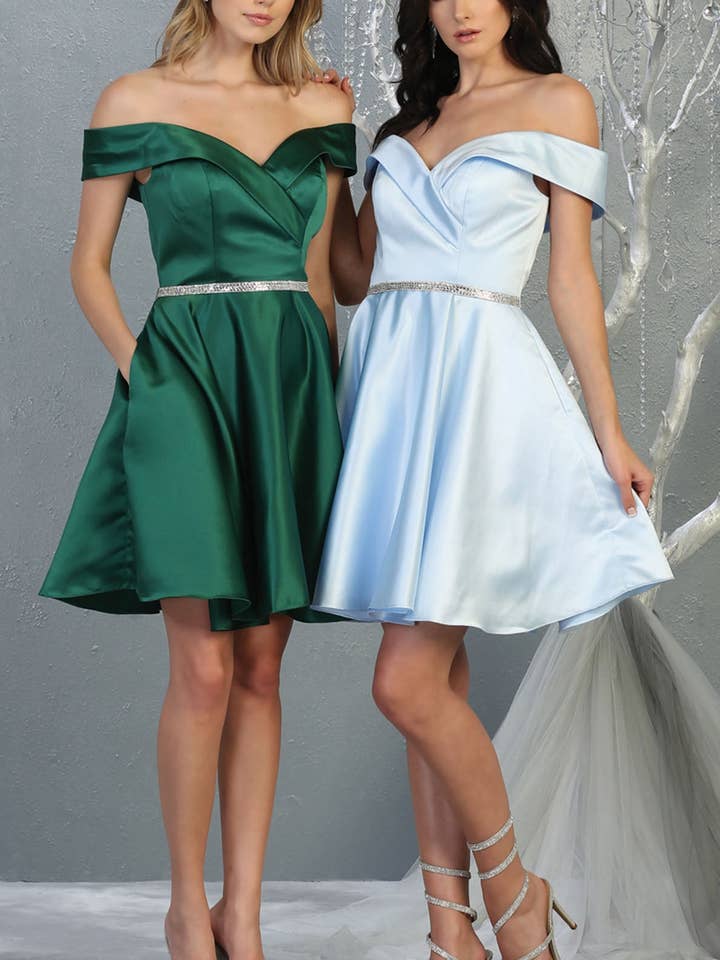 LA Merchandise - Wholesale Dress - Women's - Classy Off the shoulder Prom Dress- LA1815