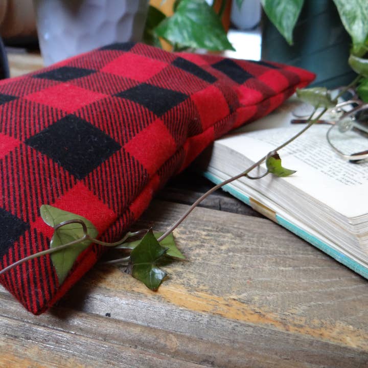 Warm Regards Gifts and Goods - Wholesale Heating Pad - Washable Microwavable Reusable Heating Pad Red Buffalo Plaid