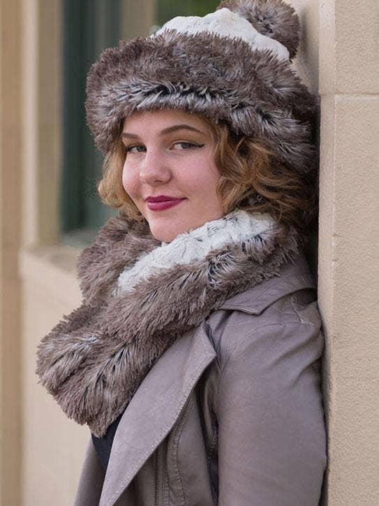 PANDEMONIUM - Wholesale Fur/Faux Fur Coat - Women's - Double Cowl Shrug - Assorted Faux Furs4