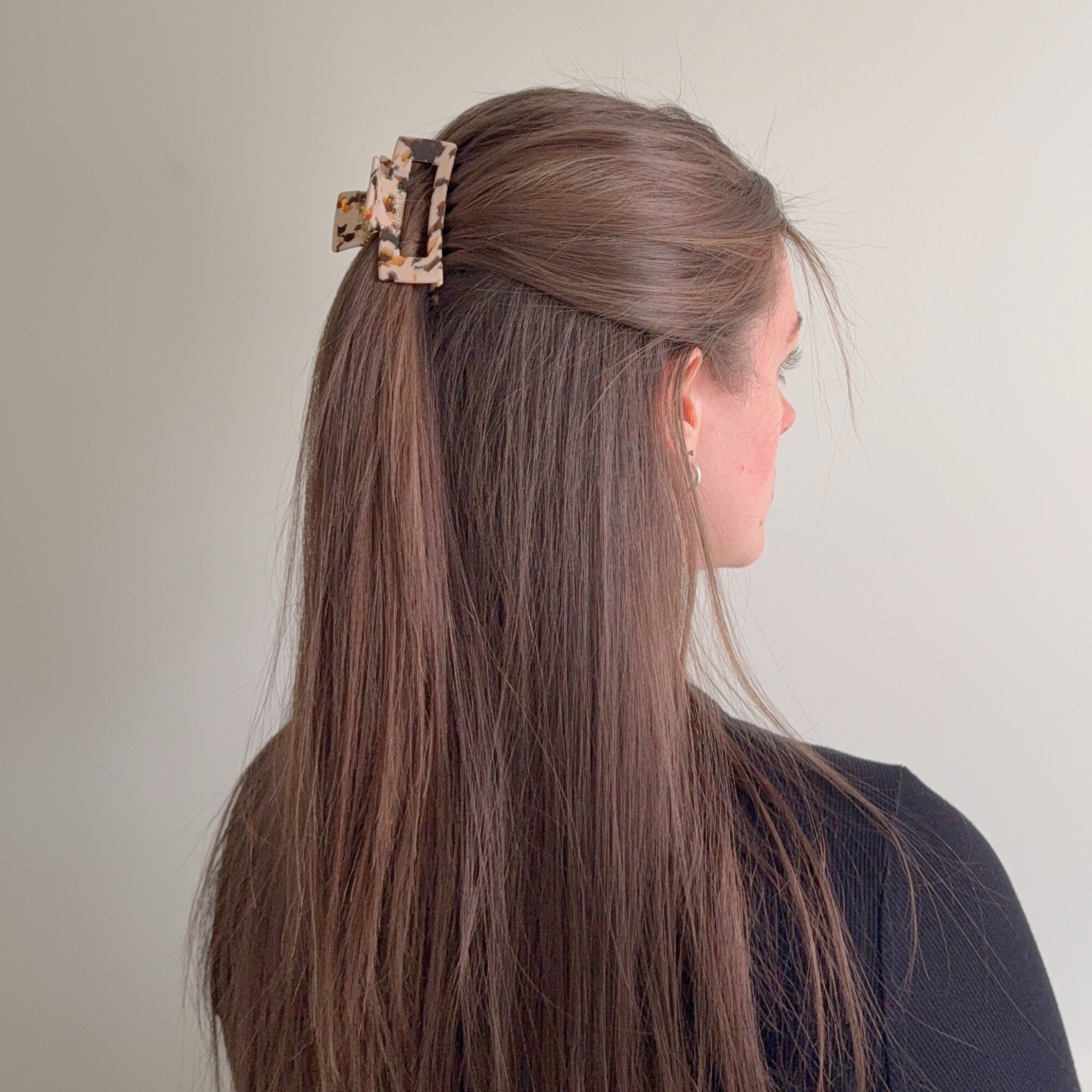 Love Attack - Wholesale Hair Clip - Women's - Sara Cellulose Acetate Hair Claw Clips53