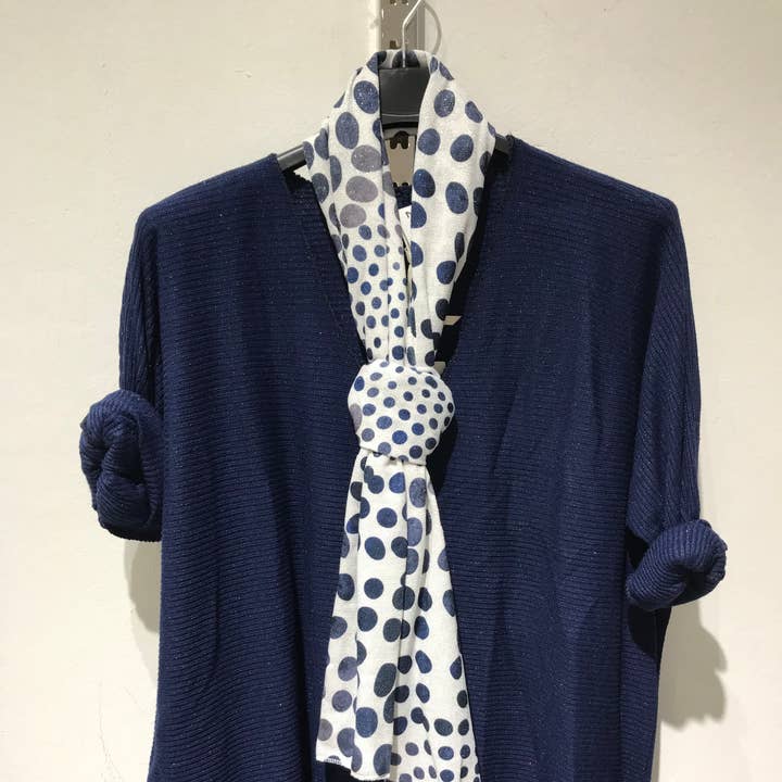 ref 19226 maglione con sciarpa per la vendita all'ingrosso da parte di Only Yuan