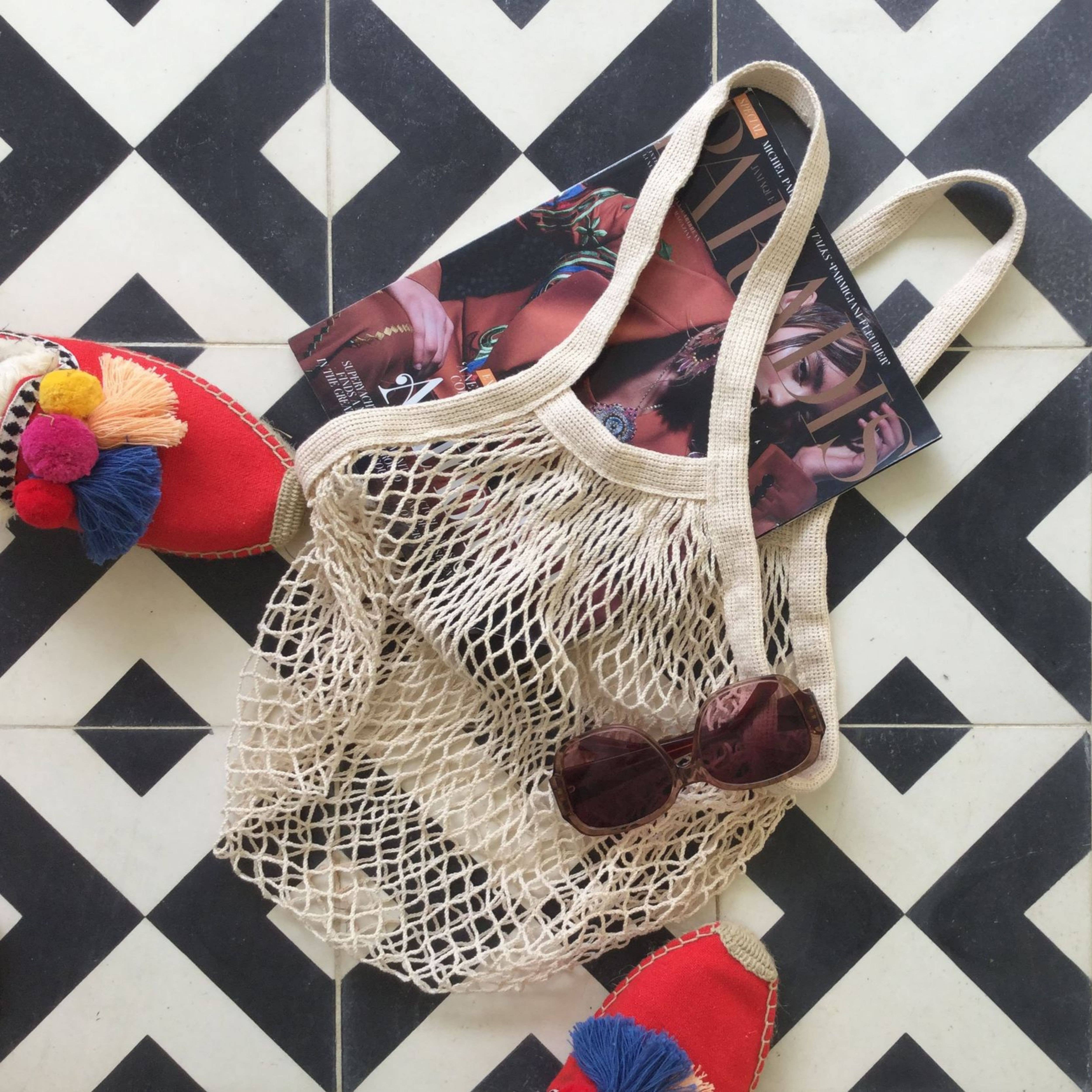 the french market bag no.2 in natural for wholesale on Faire5