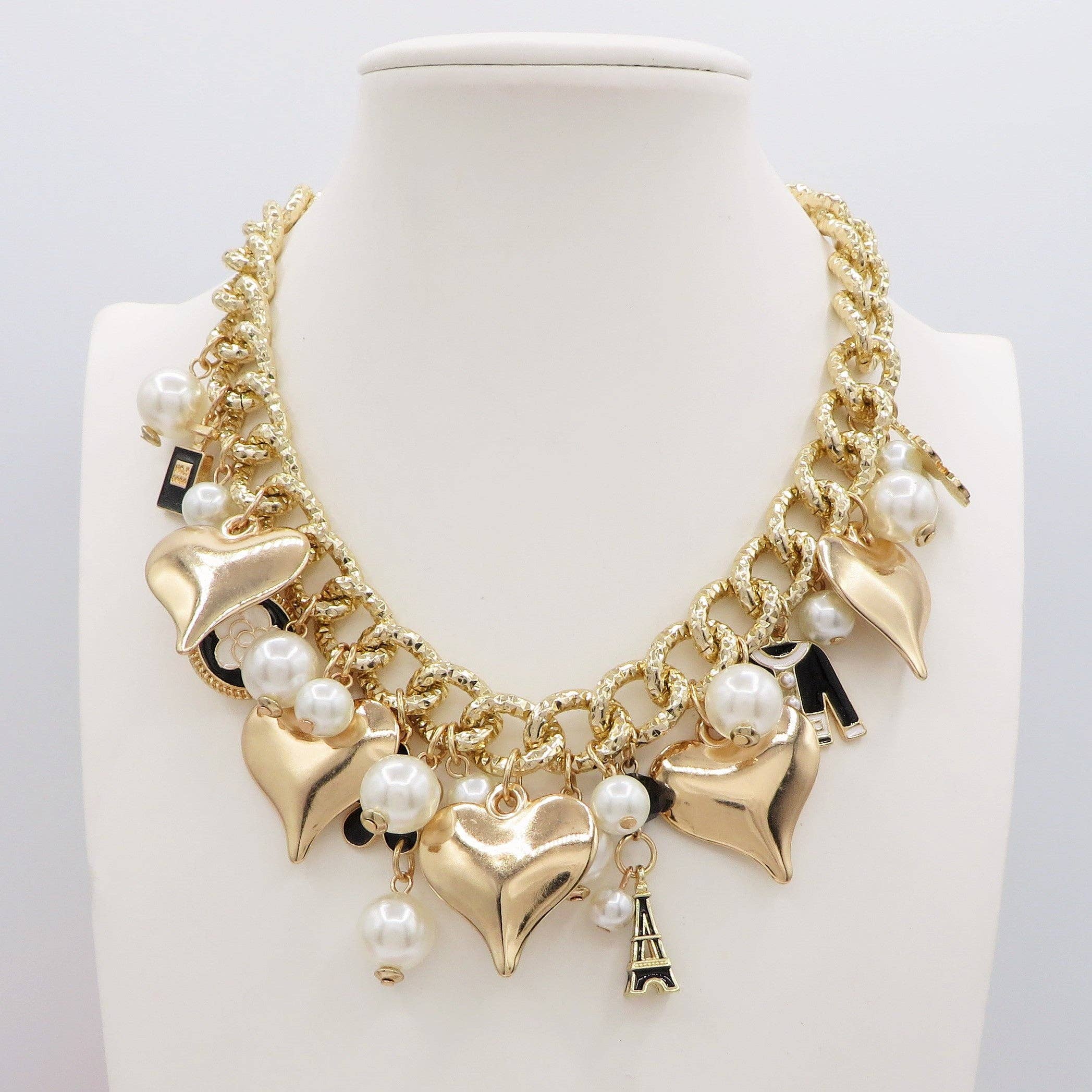 Daemon srls - Wholesale Beaded/Pearl Necklace - SHERRY - Collana cuori + perle XL e ciondoli black& white2