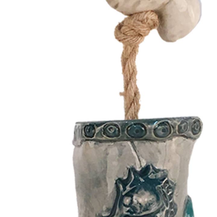 CAMPANILLA DE VIENTO CON FORMA DE CABALLITO DE MAR para venta al por mayor de Blue Sky Clayworks