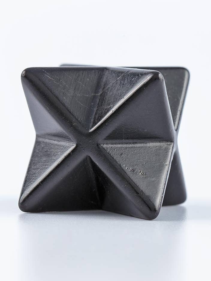 Shungit Merkaba für den Großhandel von Modern ŌM