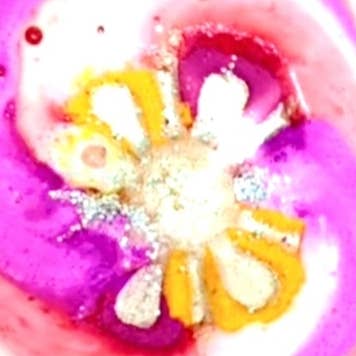 Unique creations soap company - Vente Bombe de bain/poudre effervescente pour le bain - bombe de bain Daisy0