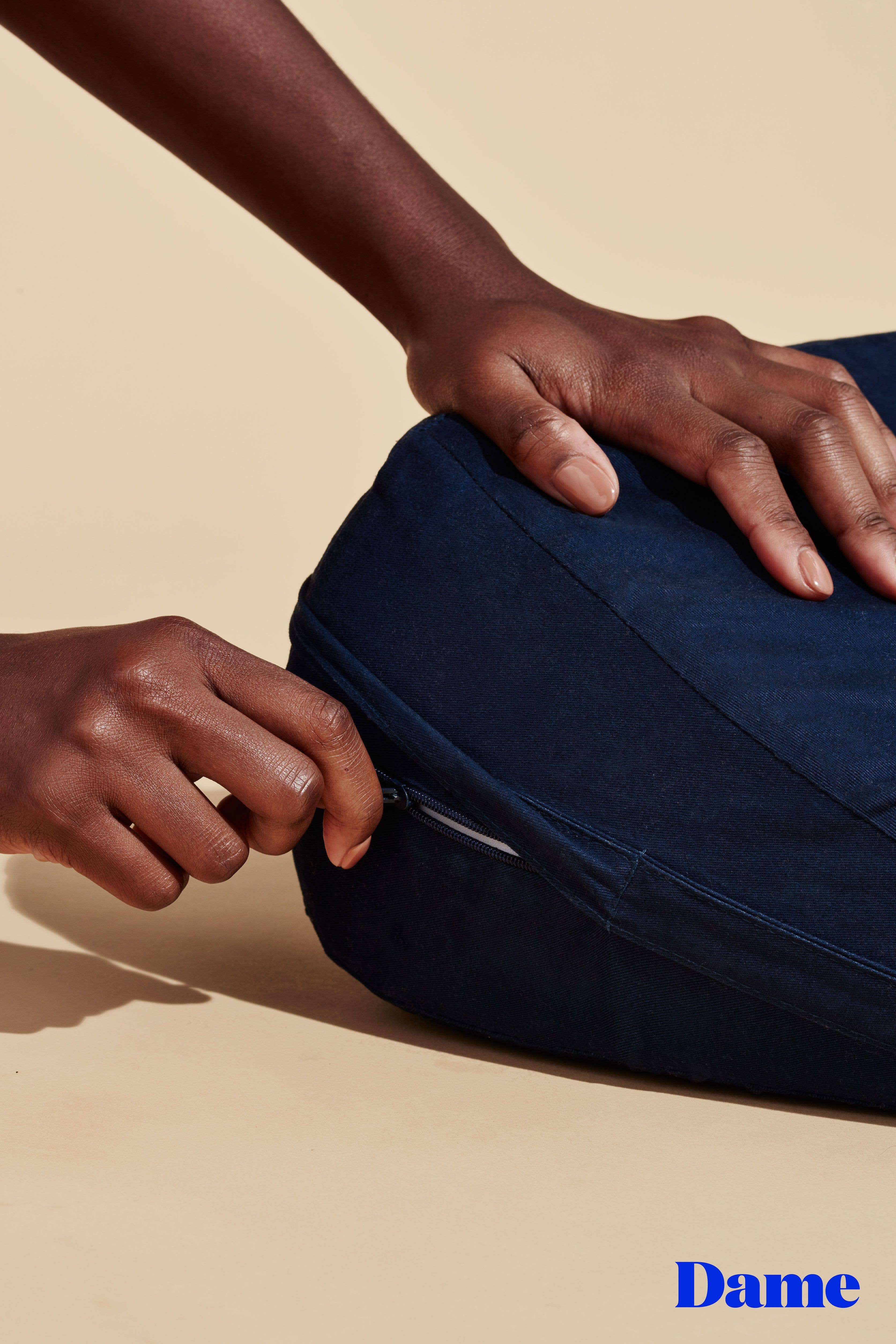 Dame Products - Venta al por mayor Juguetes eróticos - Pillo, cuña almohada para sexo7