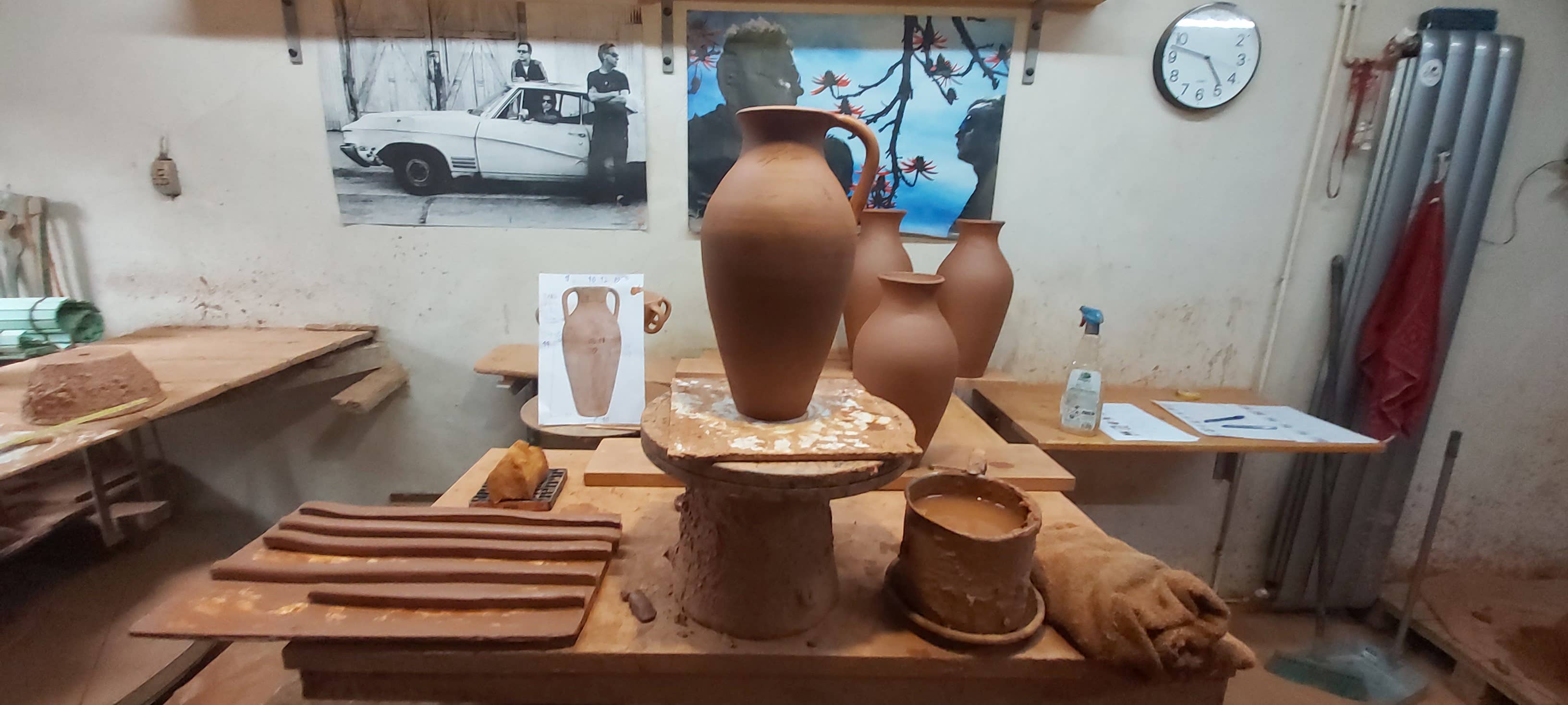 Cerámica Roca Caus - Vendita all'ingrosso Vasi - Anfora classica in ceramica multipurpose con due manici4