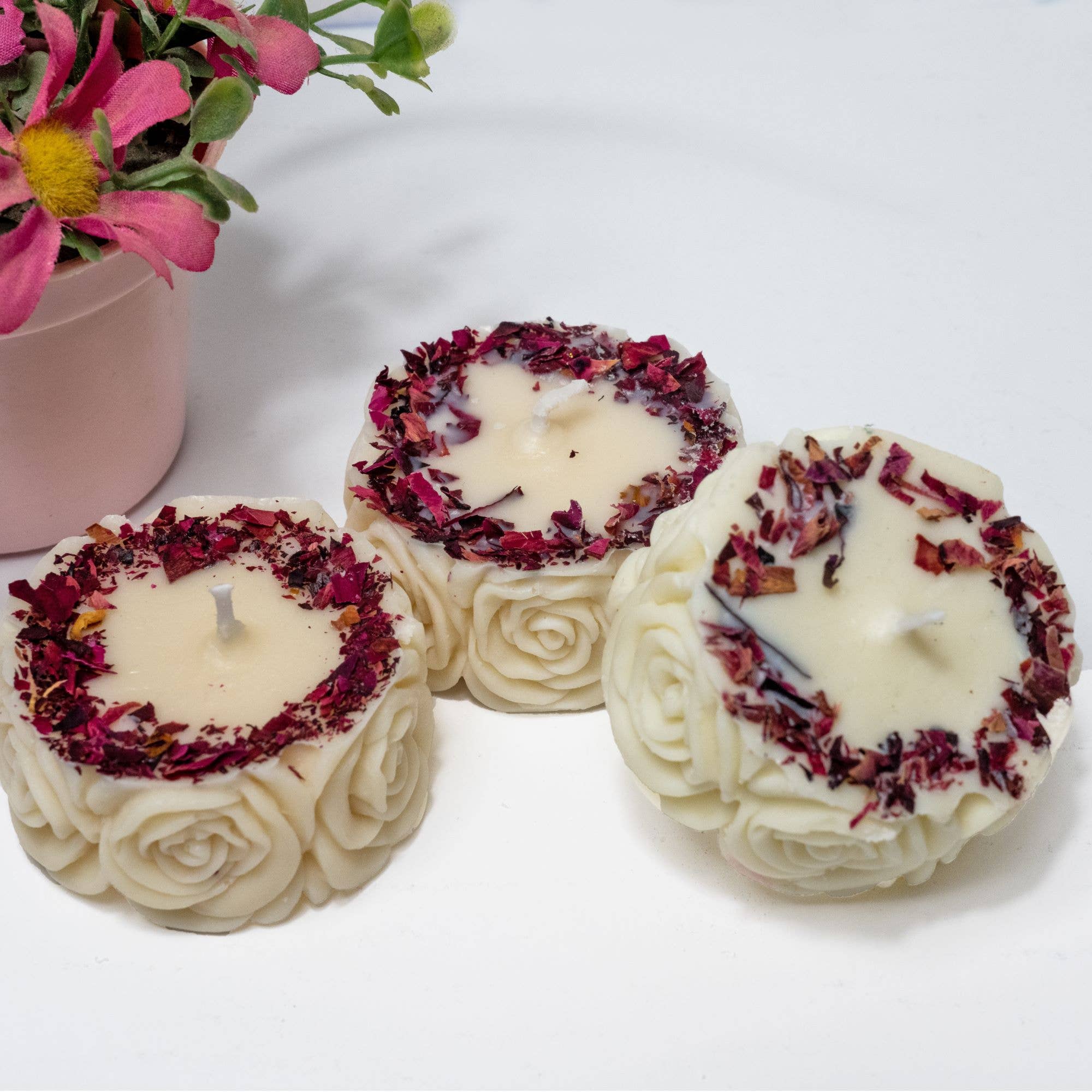 Prechi creations – Großhandel Geschenkkerze – Rose Curvy - Teelichtkerze3